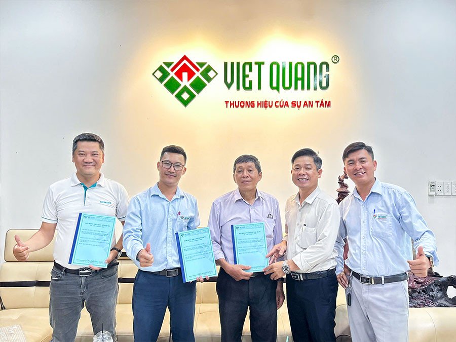 ký hợp đồng thiết kế thi công trọn gói