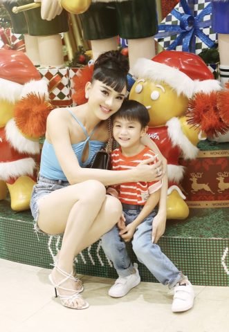 Ca sĩ Lâm Khánh Chi là ai: Tiểu sử, sự nghiệp & hành trình đặc biệt