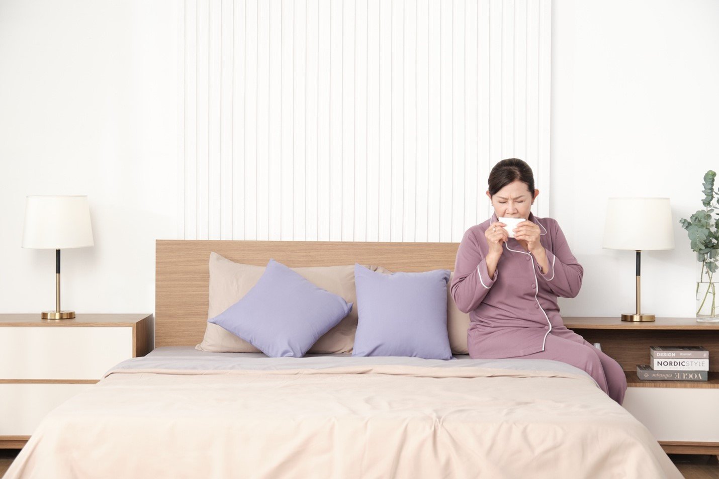 Mối nguy hại hệ miễn dịch từ môi trường bên ngoài như virus, vi khuẩn, ô nhiễm không khí