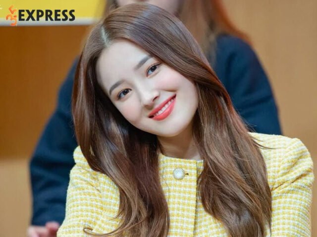 Nancy Momoland biểu diễn trong album Wonderful Love