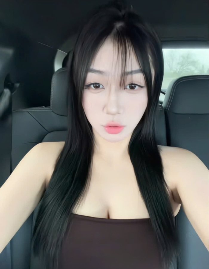 nét giản dị của ảnh Trần Hà Linh cuốn hút