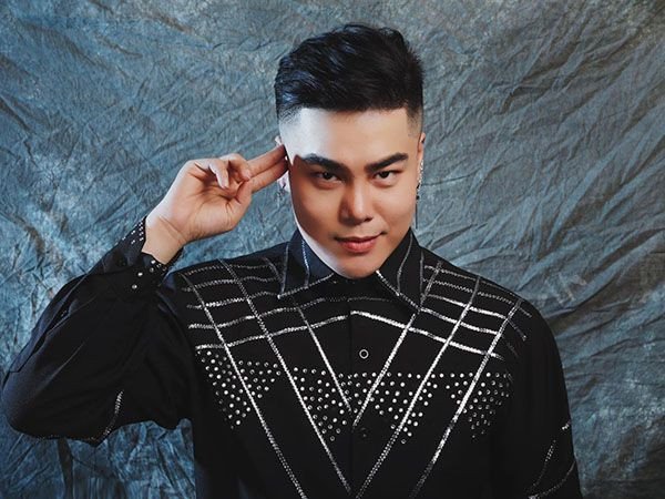 Nguyễn Đình Vũ đa tài trong âm nhạc