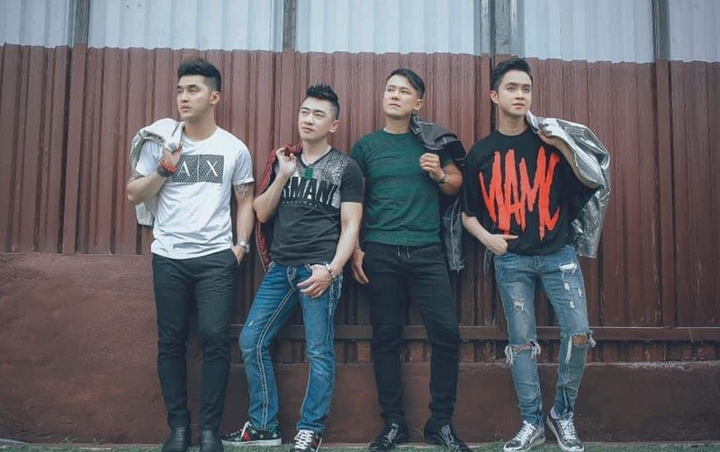 Nhóm nhạc 1088, nơi ca sĩ Ưng Hoàng Phúc khởi đầu sự nghiệp