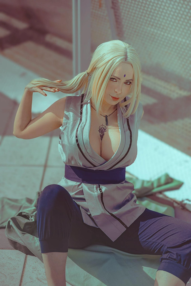 tạo hình cosplay tsunade chuẩn nguyên tác được yêu thích