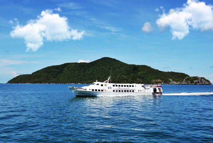 Tàu cao tốc của Superdong - Kiên Giang vận chuyển hành khách