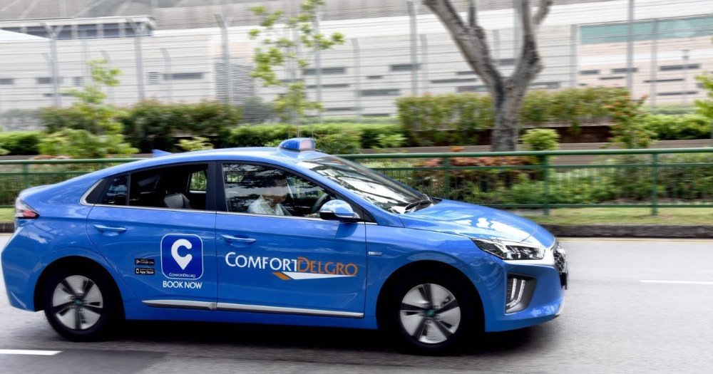 Taxi ComfortDelGro tại Singapore, biểu tượng của ngành vận tải hợp tác cùng Gojek
