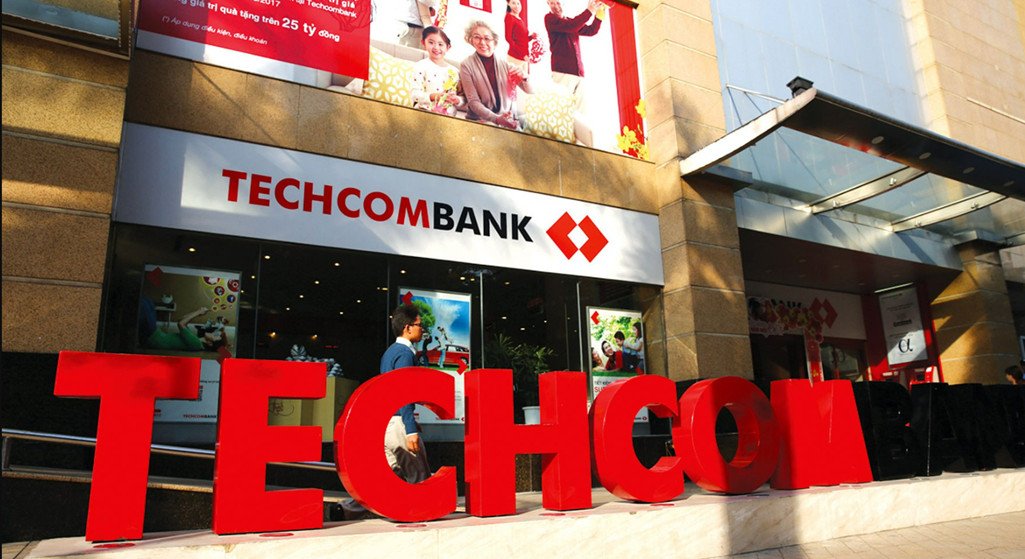 Techcombank ký kết thỏa thuận huy động vốn từ nhóm ngân hàng quốc tế