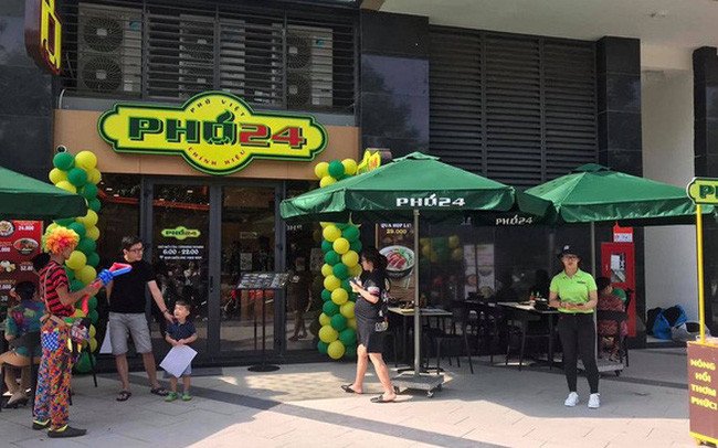 Thương hiệu Phở 24 mang món phở truyền thống vào nhà hàng máy lạnh
