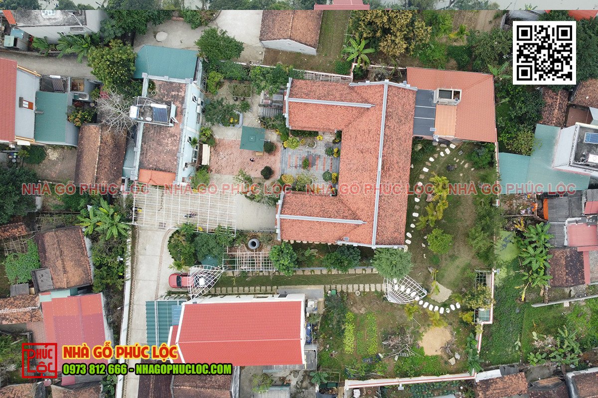 Tứ hợp viện truyền thống với kiến trúc gỗ cổ kính