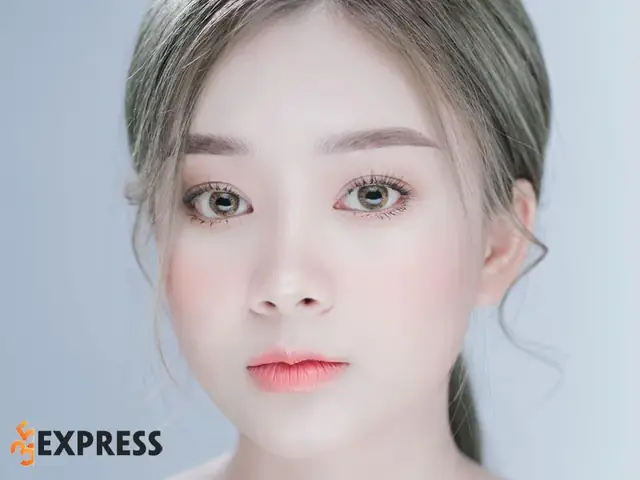Út Nhị là ai? Tiểu sử chi tiết về CEO và ca sĩ cover Út Mino Út Nhị là ai? Tiểu sử chi tiết về CEO và ca sĩ cover Út Mino