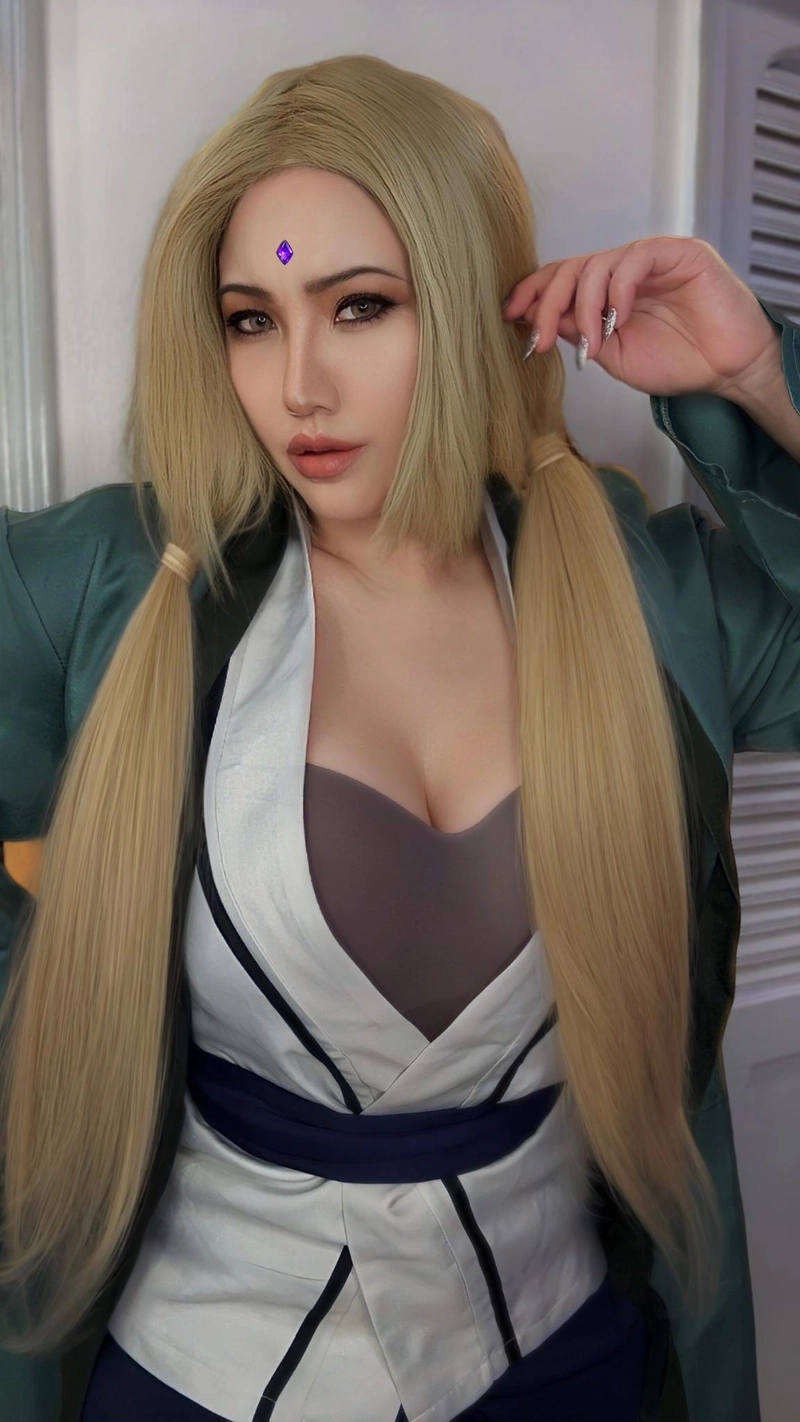 visual tsunade cosplay cuốn hút với phong cách mạnh mẽ