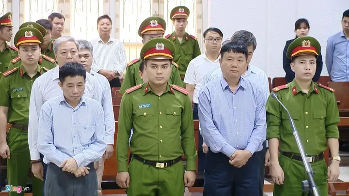 Ong Dinh La Thang boi thuong 600 ty anh 1
